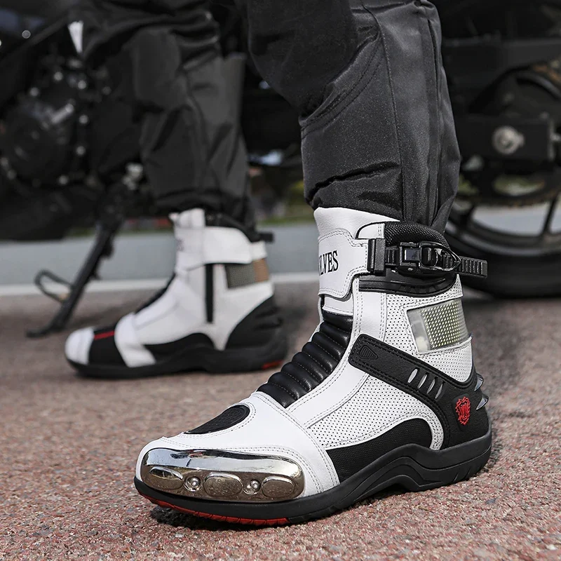 Bottes de moto résistantes à l - Outdoor Adventure Brands avis et prix