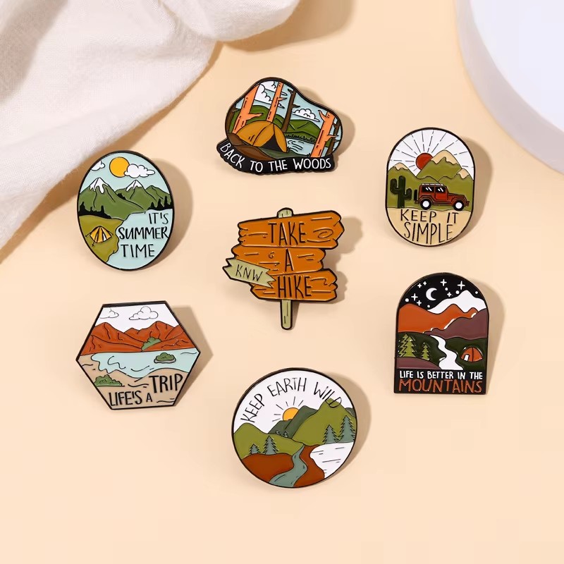 Broches en émail pour aventure - Outdoor Adventure Friends avis et prix